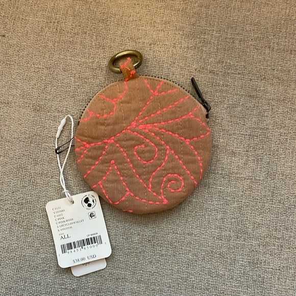 Free People One Upcycled Circle Wallet - Picture 5 of 5